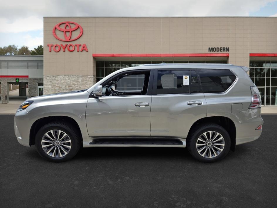 used 2023 Lexus GX 460 car, priced at $65,766
