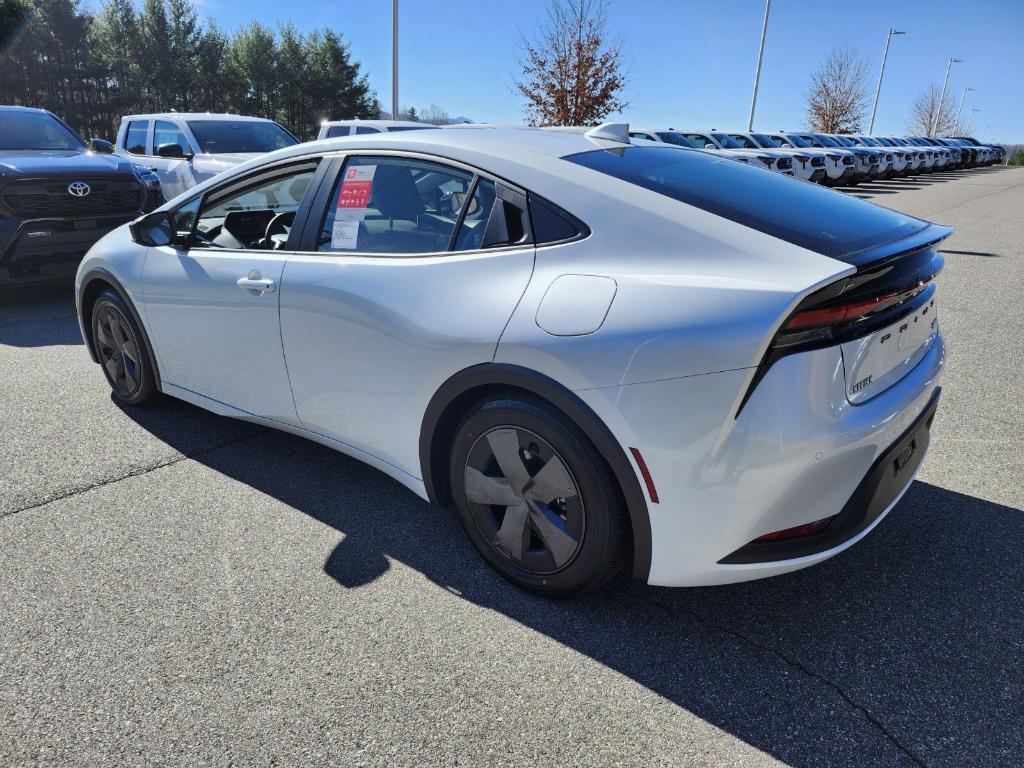 new 2024 Toyota Prius car, priced at $30,951