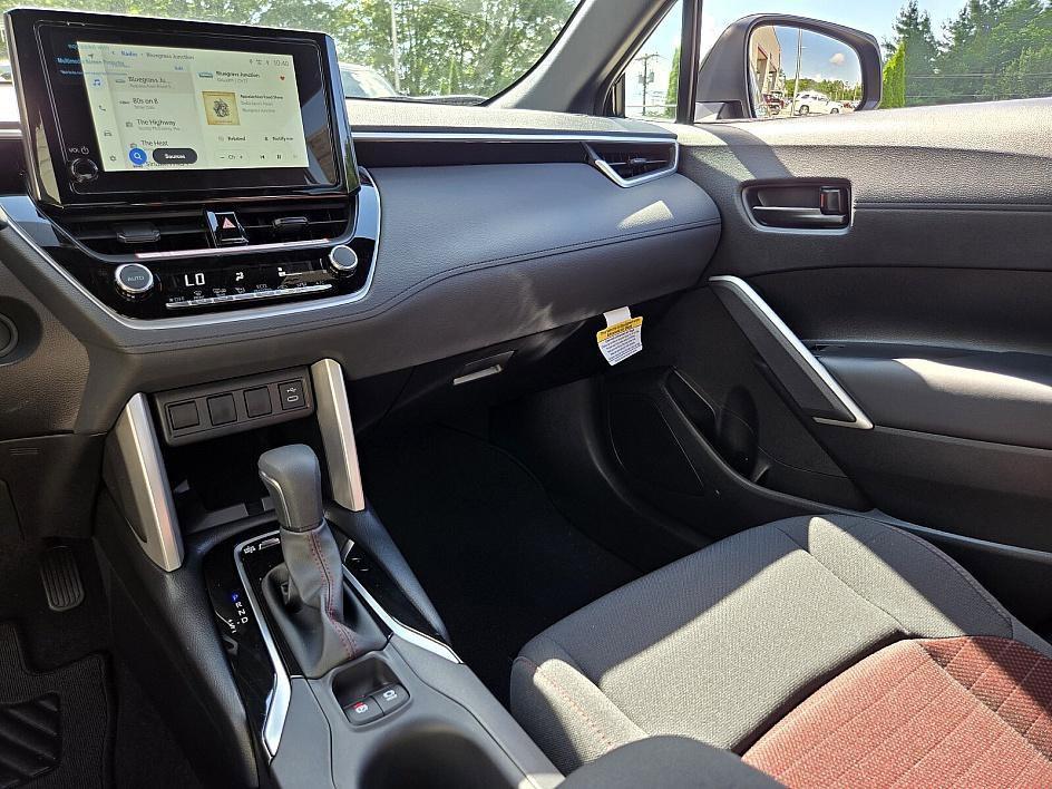new 2025 Toyota Corolla Cross Hybrid car, priced at $33,371