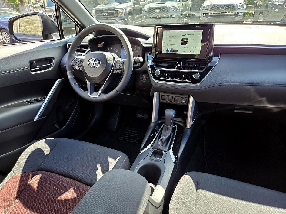 new 2025 Toyota Corolla Cross Hybrid car, priced at $33,371