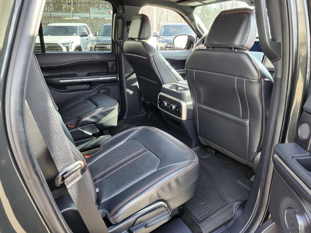 used 2023 Ford Expedition car, priced at $63,966