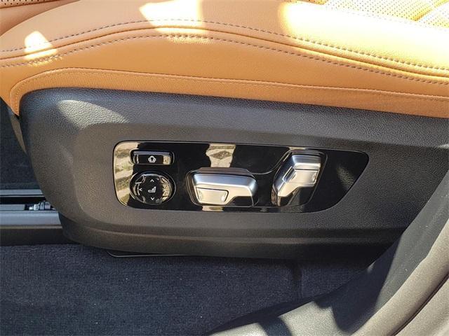 new 2026 BMW X7 car, priced at $91,135