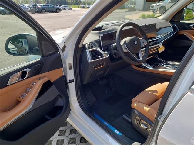 new 2026 BMW X7 car, priced at $91,135