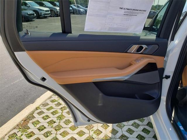 new 2026 BMW X7 car, priced at $91,135