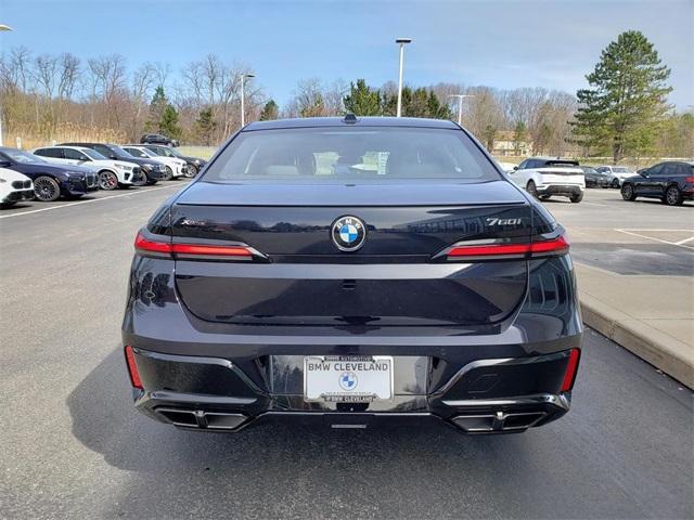 new 2025 BMW 760 car, priced at $139,285