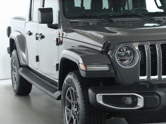 used 2020 Jeep Gladiator car, priced at $30,924