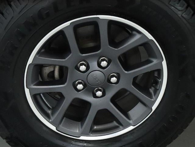 used 2020 Jeep Gladiator car, priced at $30,924