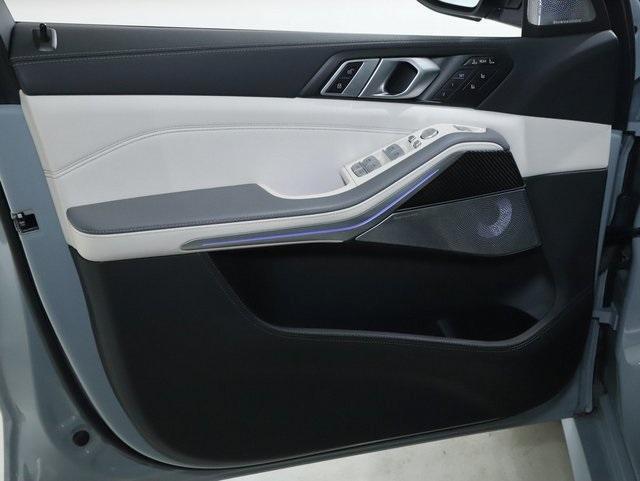 used 2025 BMW X7 car, priced at $91,667