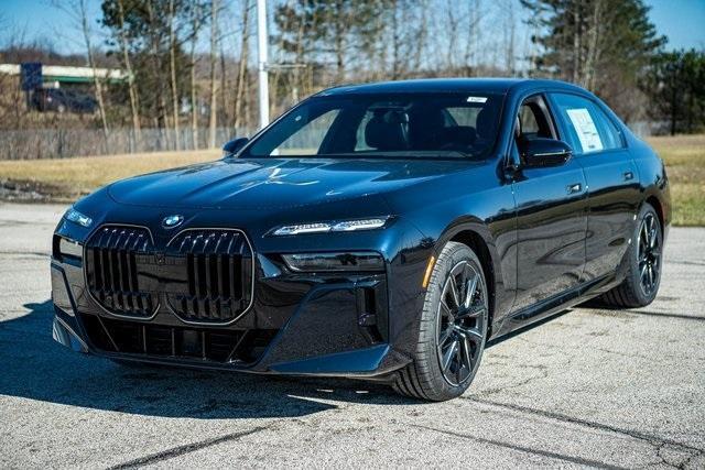 new 2024 BMW 760 car, priced at $138,520