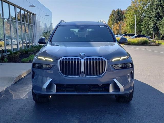 new 2026 BMW X7 car, priced at $93,365