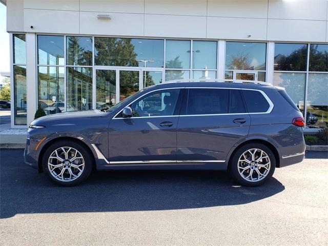new 2026 BMW X7 car, priced at $93,365