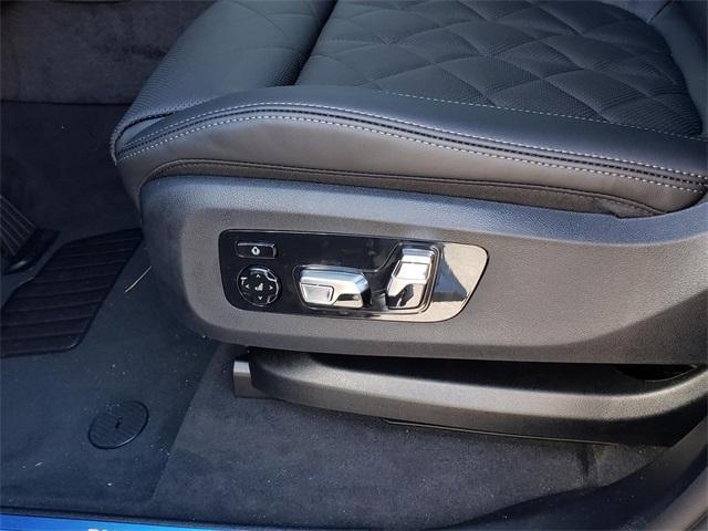 new 2026 BMW X7 car, priced at $93,365