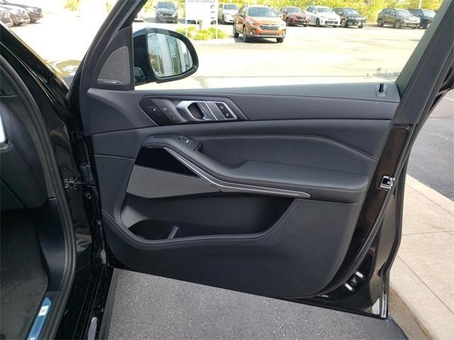 new 2026 BMW X7 car