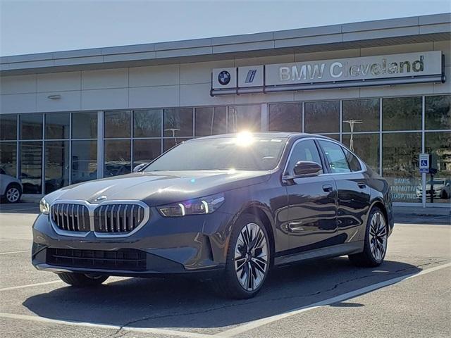 new 2025 BMW 530 car, priced at $70,620