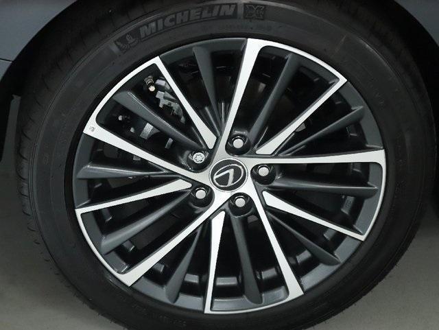 used 2025 Lexus ES 350 car, priced at $42,922