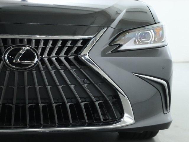 used 2025 Lexus ES 350 car, priced at $42,922