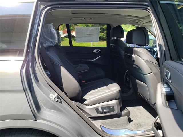 new 2026 BMW X7 car, priced at $97,785