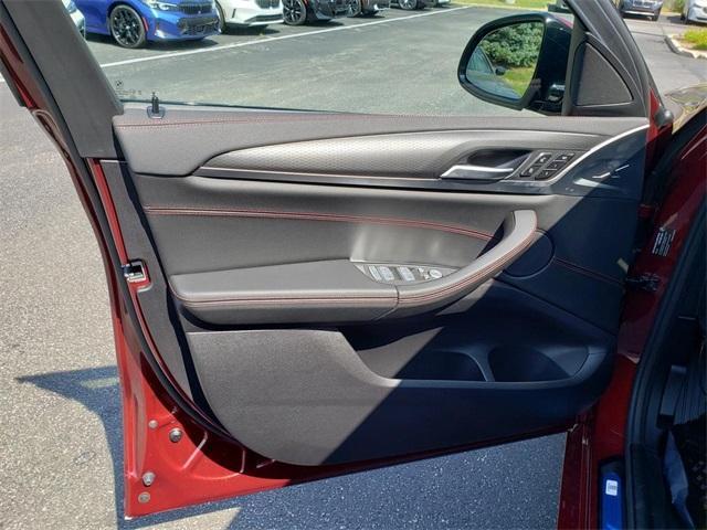 new 2025 BMW X4 car, priced at $63,275