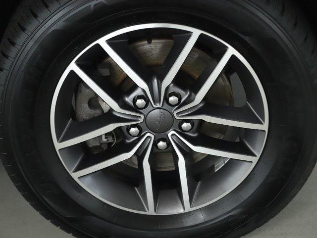 used 2021 Jeep Grand Cherokee car, priced at $22,750