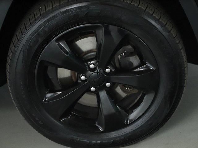 used 2016 Jeep Cherokee car, priced at $13,127