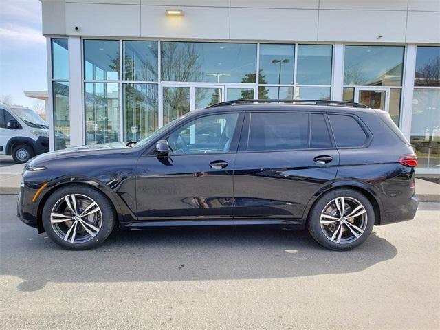 new 2025 BMW X7 car, priced at $94,550