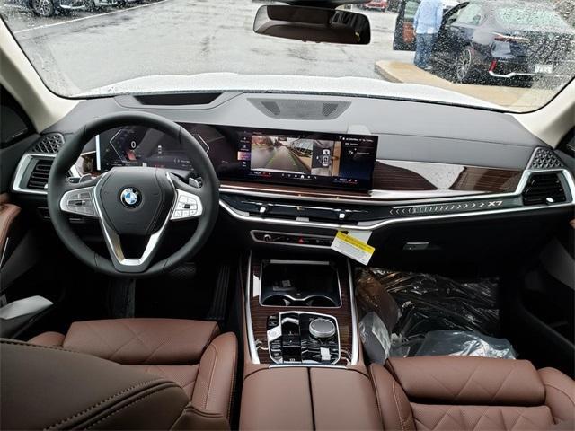 new 2026 BMW X7 car, priced at $92,285