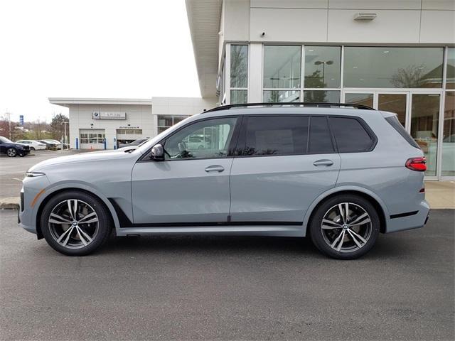 new 2025 BMW X7 car, priced at $117,285