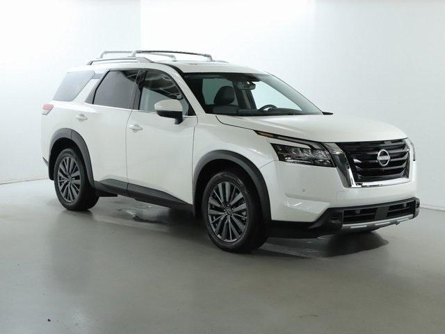used 2024 Nissan Pathfinder car, priced at $36,387