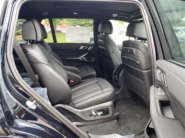 new 2026 BMW X7 car