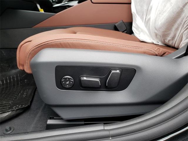 new 2025 BMW 550e car, priced at $84,455