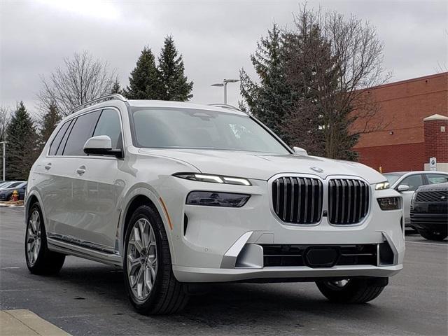 new 2025 BMW X7 car, priced at $89,650