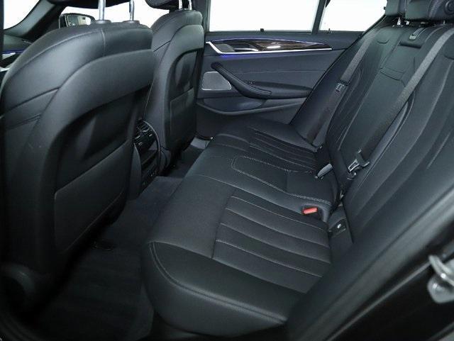 used 2022 BMW 540 car, priced at $34,276