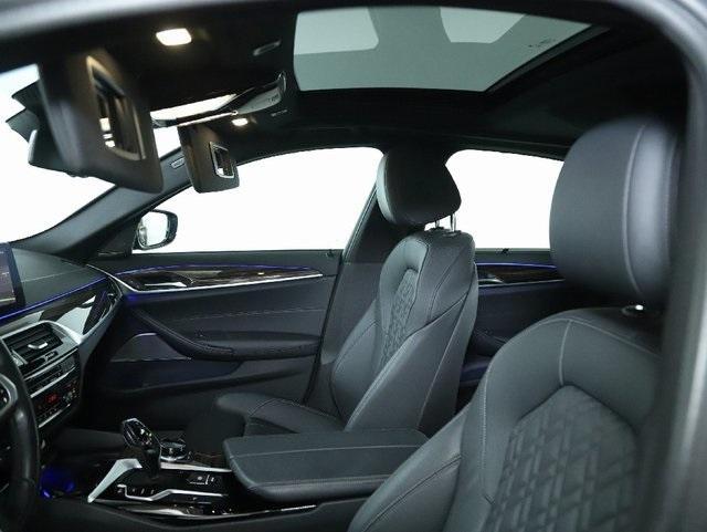 used 2022 BMW 540 car, priced at $34,276