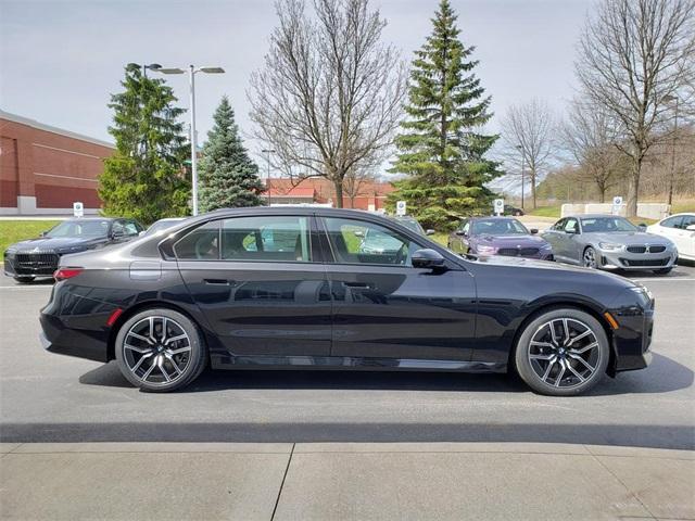 new 2025 BMW 760 car, priced at $129,730