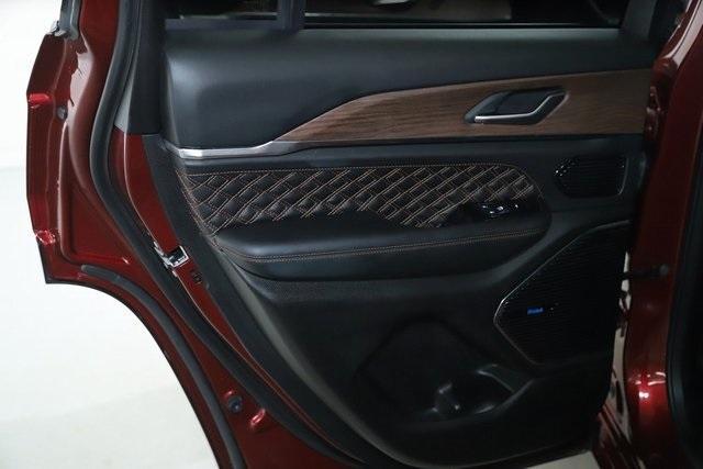 used 2022 Jeep Grand Cherokee car, priced at $44,699
