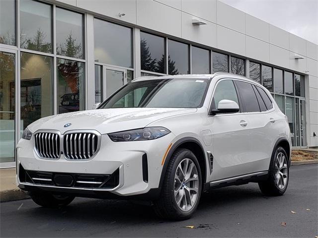 new 2025 BMW X5 PHEV car, priced at $81,140