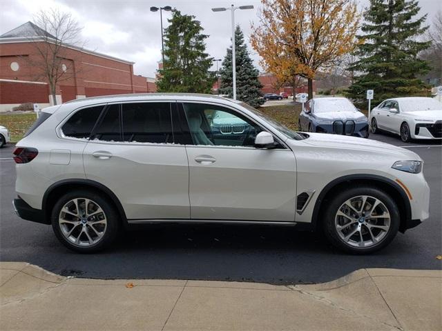 new 2025 BMW X5 PHEV car, priced at $81,140