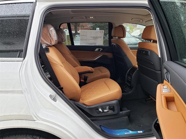 new 2026 BMW X7 car, priced at $94,065