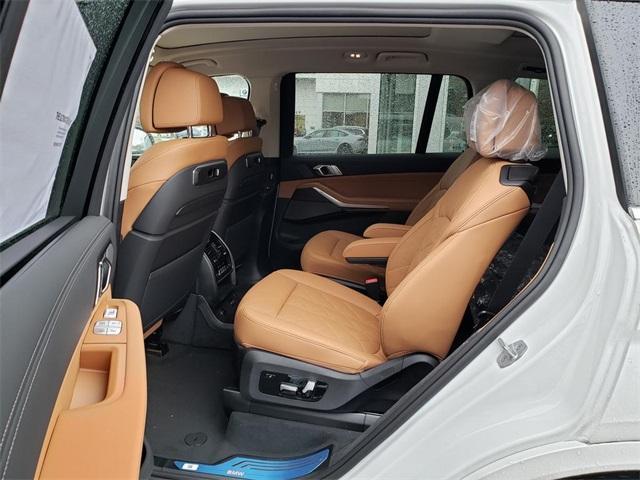 new 2026 BMW X7 car, priced at $94,065