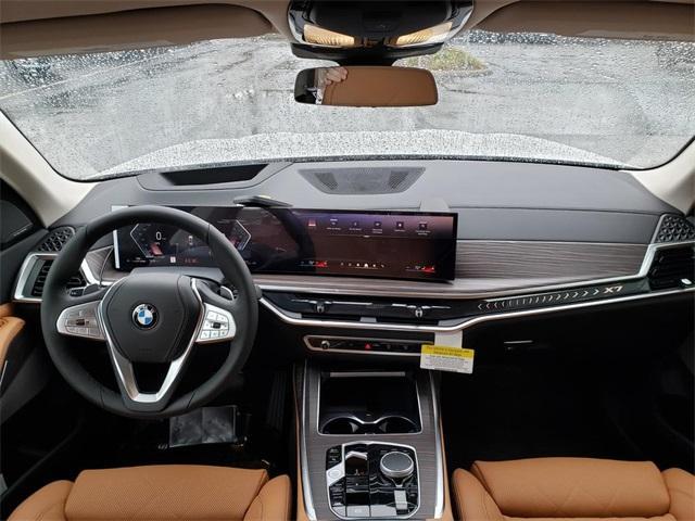 new 2026 BMW X7 car, priced at $94,065