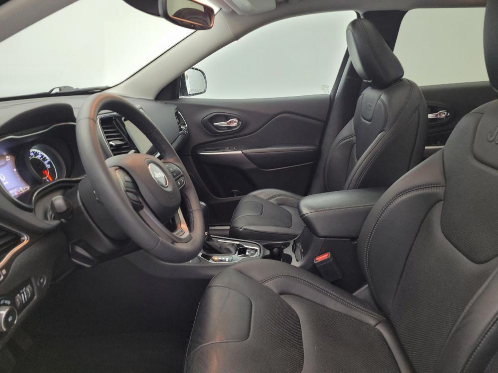 used 2021 Jeep Cherokee car, priced at $24,295