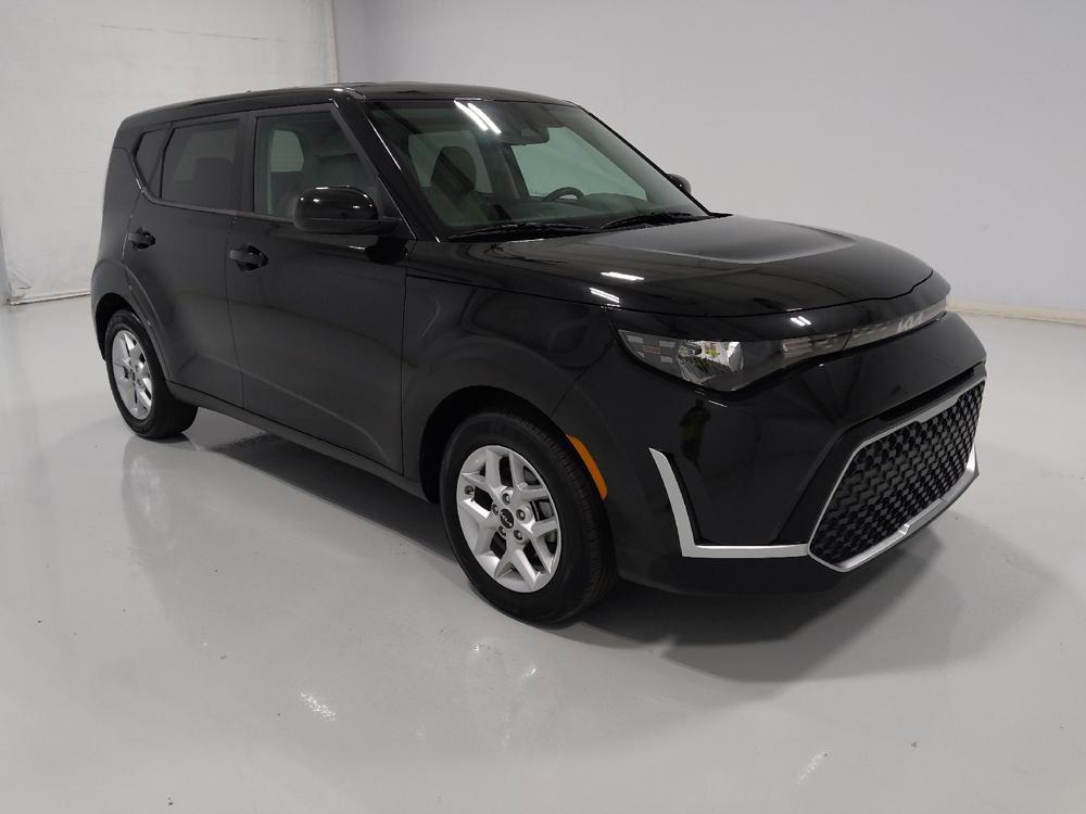 used 2023 Kia Soul car, priced at $20,895