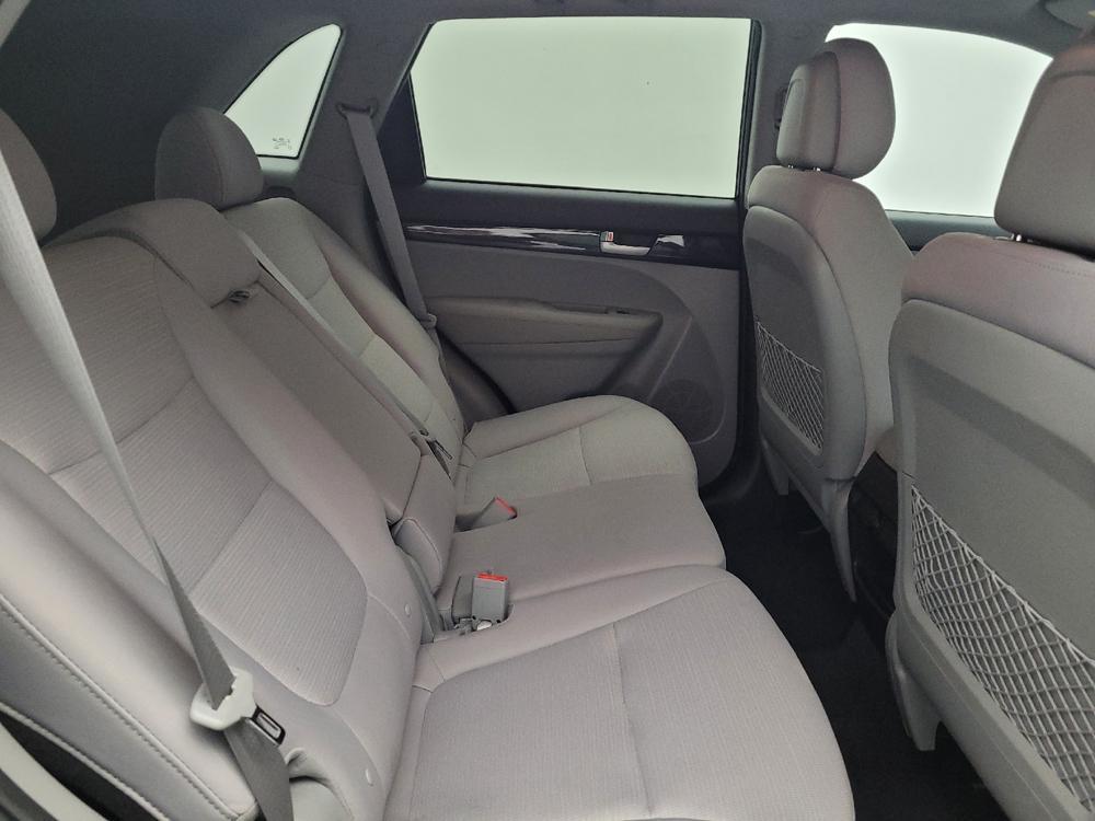 used 2015 Kia Sorento car, priced at $13,495