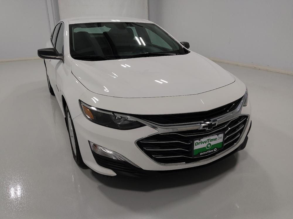 used 2022 Chevrolet Malibu car, priced at $19,995
