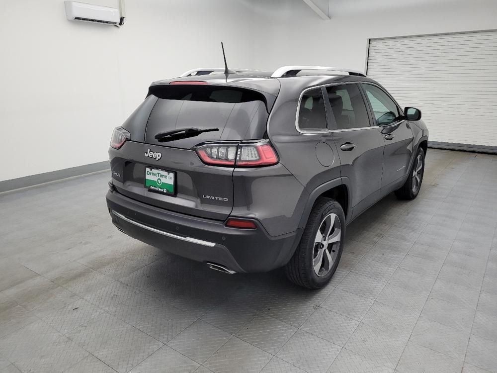 used 2019 Jeep Cherokee car, priced at $18,995