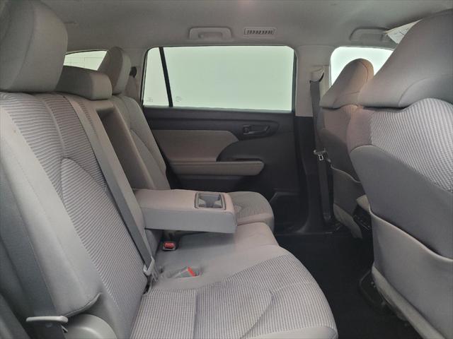 used 2021 Toyota Highlander car, priced at $26,095