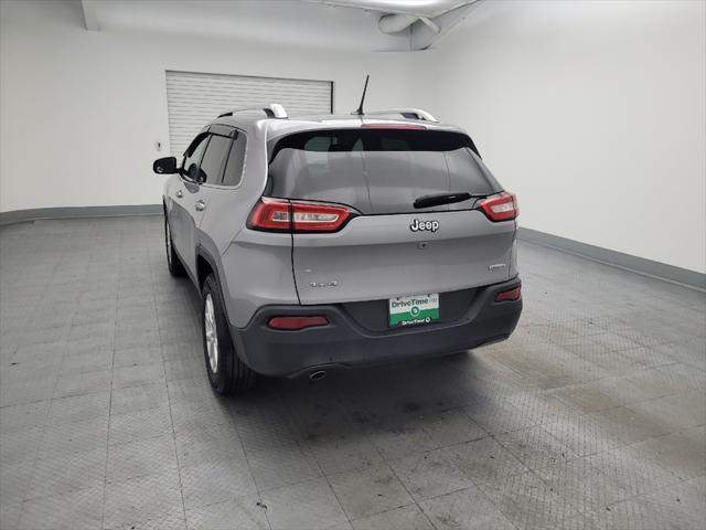 used 2018 Jeep Cherokee car, priced at $18,195