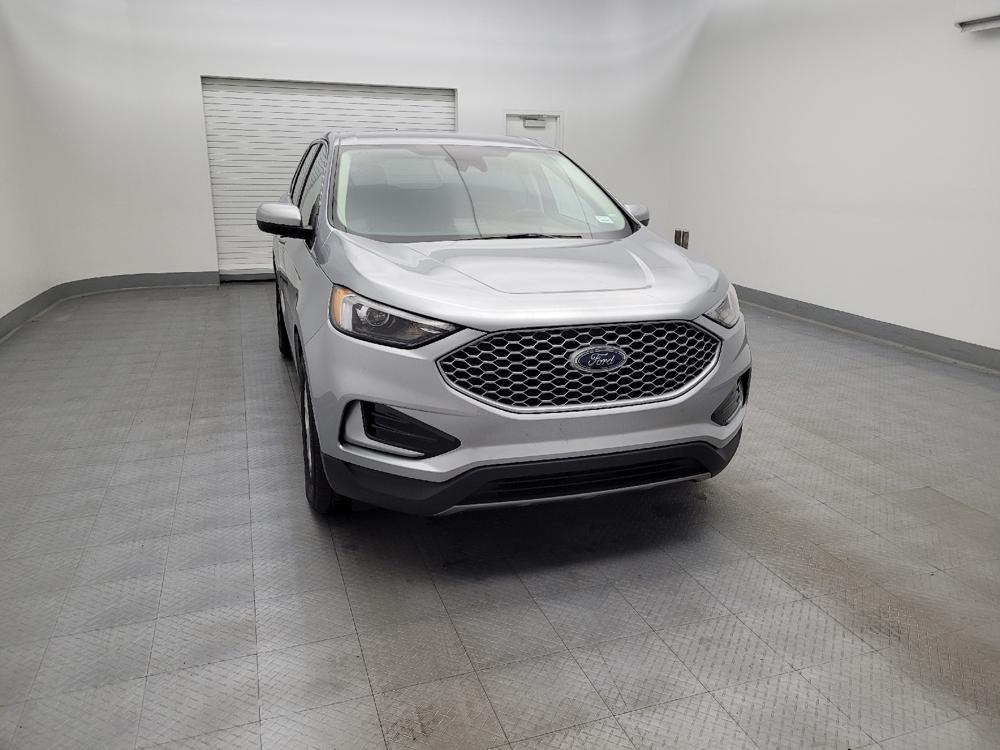 used 2024 Ford Edge car, priced at $21,995