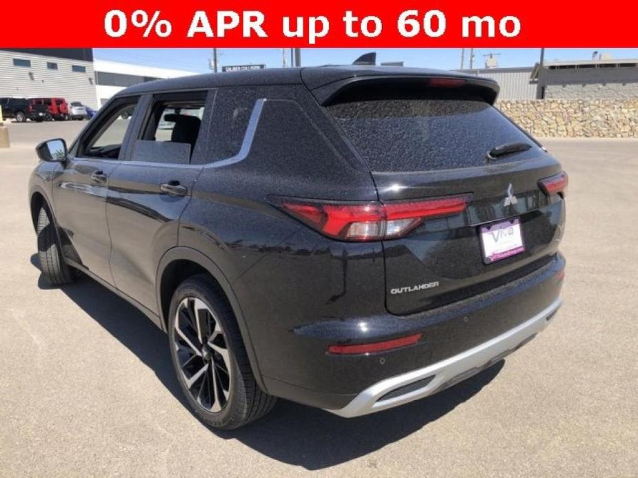 new 2024 Mitsubishi Outlander car, priced at $34,825