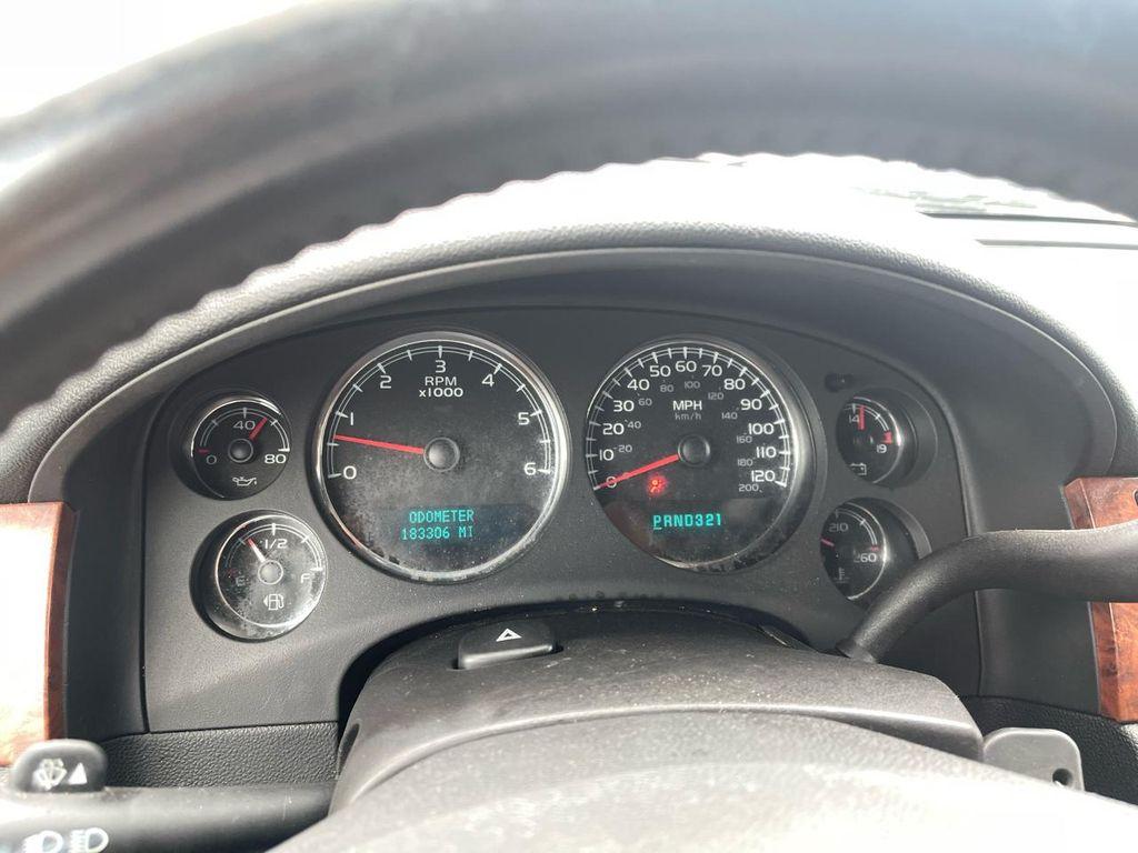 used 2007 Chevrolet Suburban car, priced at $5,988